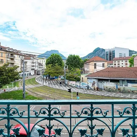 Secteur Gare Et Gem: 2 Pieces - Fibre - Confort + Apartment *