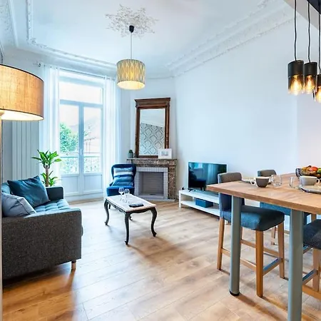 Secteur Gare Et Gem: 2 Pieces - Fibre - Confort + Apartment Grenoble