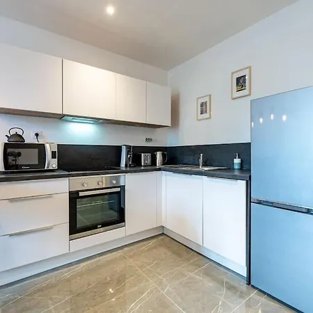 Secteur Gare Et Gem: 2 Pieces - Fibre - Confort + Apartment *